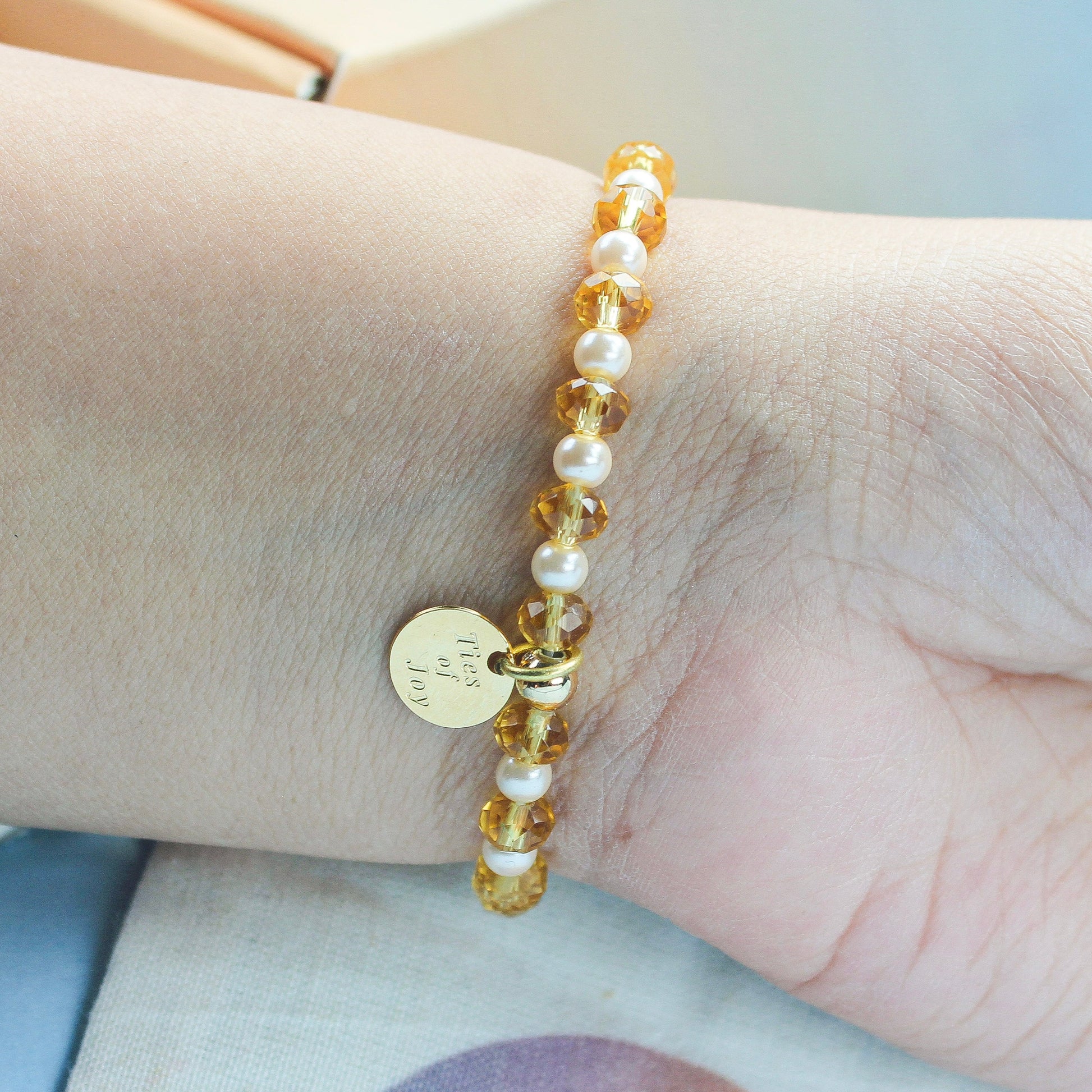 Jai Guru Ji – Custom handmade beaded bracelet with personalized name or mantra. Perfect for gifting, self-expression, and meaningful everyday wear.